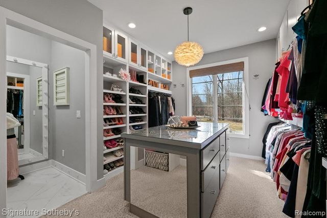 3479 E Shady Ridge Lane, Midland, MI 48642