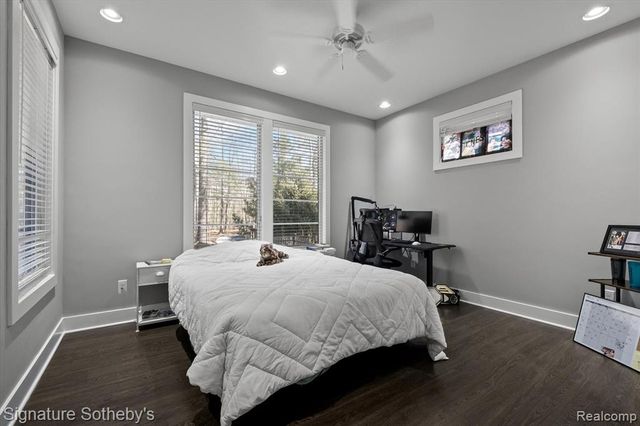 3479 E Shady Ridge Lane, Midland, MI 48642