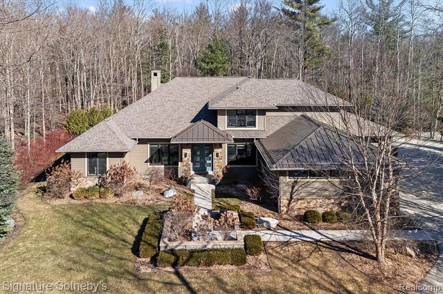 3479 E Shady Ridge Lane, Midland, MI 48642