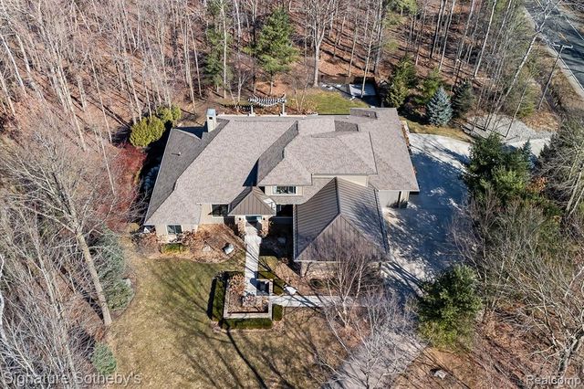 3479 E Shady Ridge Lane, Midland, MI 48642