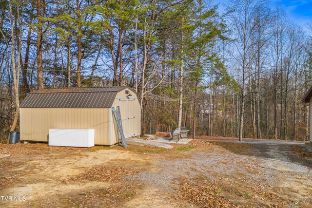 211 Shady Lane Avenue, Rogersville, TN 37857