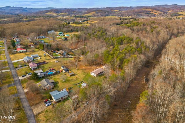 211 Shady Lane Avenue, Rogersville, TN 37857