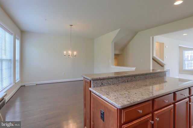 2113 RED FOX DR, Hummelstown, PA 17036