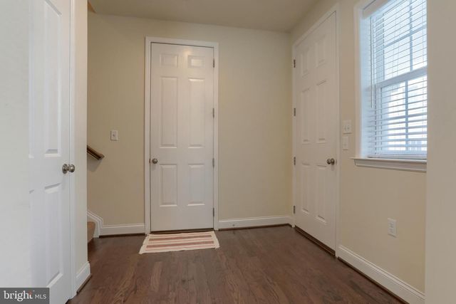 2113 RED FOX DR, Hummelstown, PA 17036