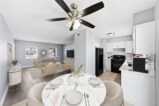 1170 RUE DES CHATEAUX 1A, South Pasadena, FL 33707