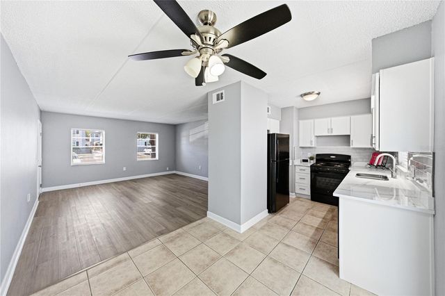1170 RUE DES CHATEAUX 1A, South Pasadena, FL 33707
