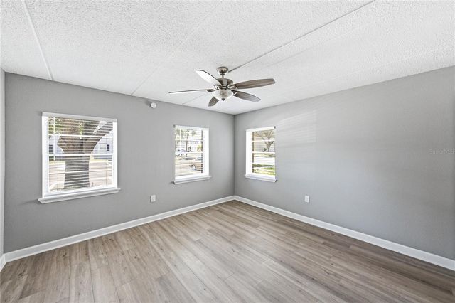 1170 RUE DES CHATEAUX 1A, South Pasadena, FL 33707