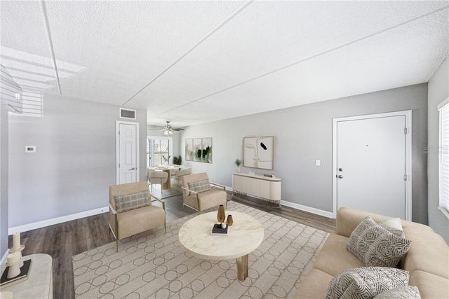 1170 RUE DES CHATEAUX 1A, South Pasadena, FL 33707