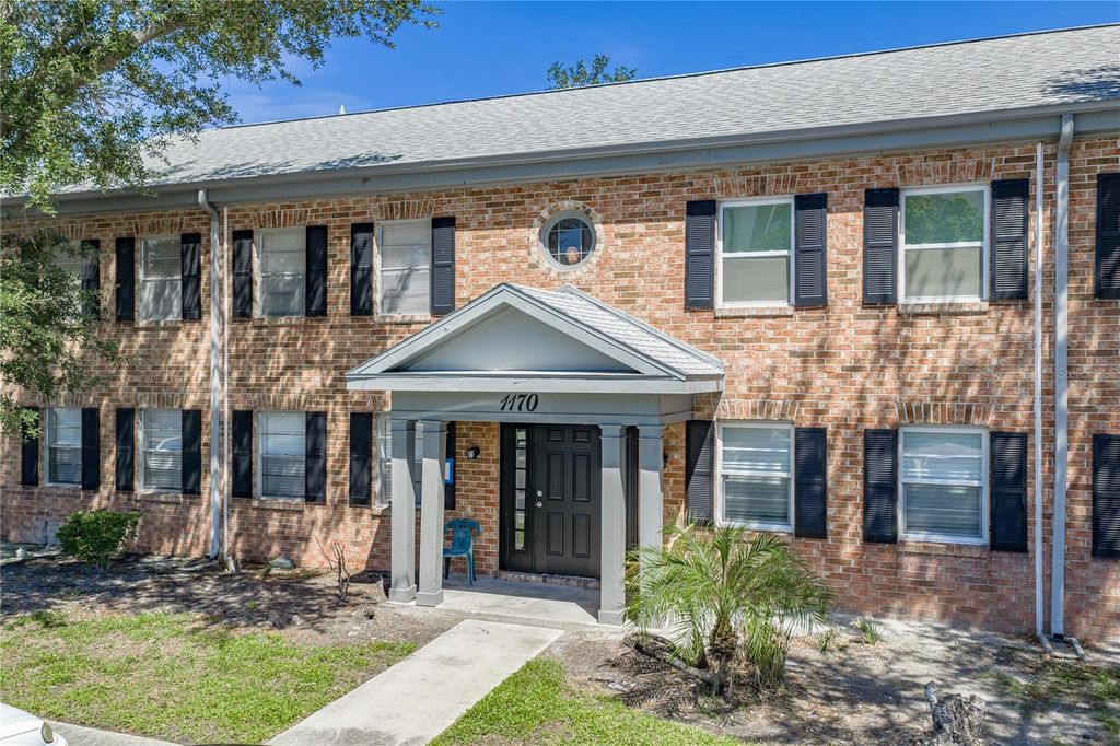 1170 RUE DES CHATEAUX 1A, South Pasadena, FL 33707