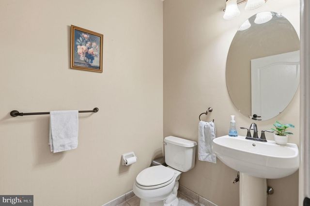 2412 COPPER CREEK RD, Chester Springs, PA 19425