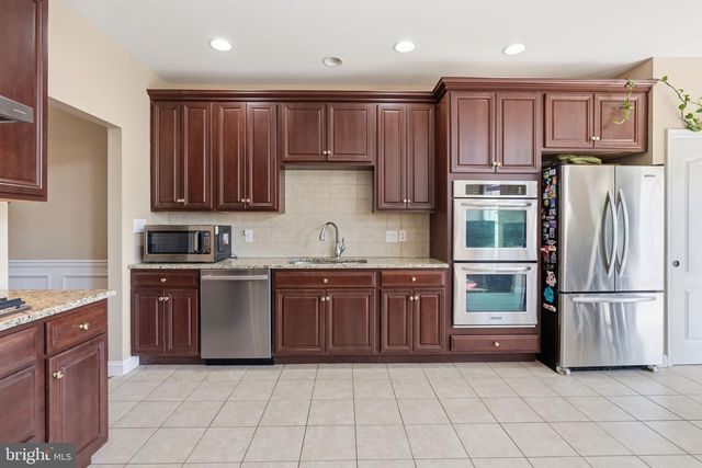 2412 COPPER CREEK RD, Chester Springs, PA 19425