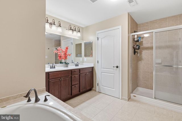 2412 COPPER CREEK RD, Chester Springs, PA 19425