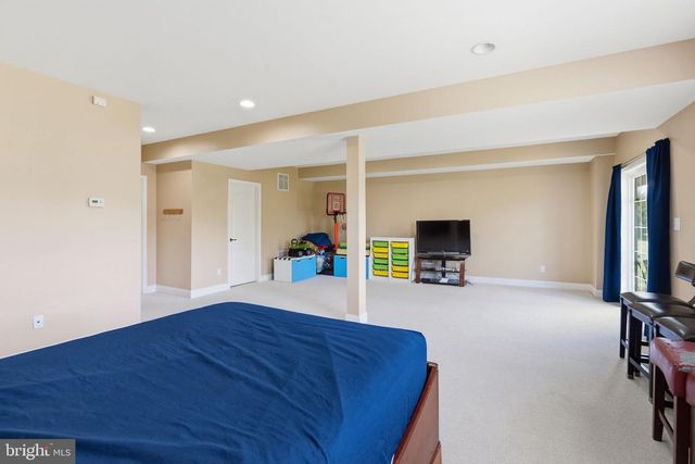 2412 COPPER CREEK RD, Chester Springs, PA 19425