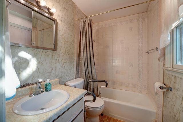 275 N Jay Street 275 N Jay Street, West Milton, OH 45383