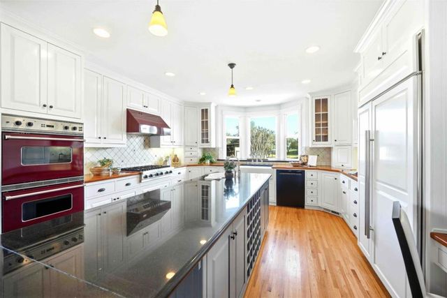 1680 E Main Avenue, Morgan Hill, CA 95037