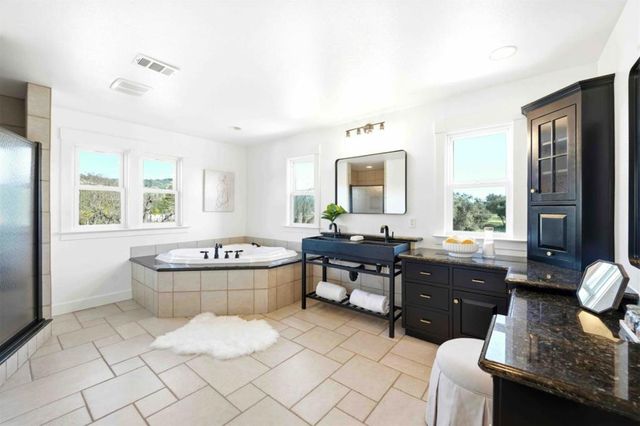 1680 E Main Avenue, Morgan Hill, CA 95037