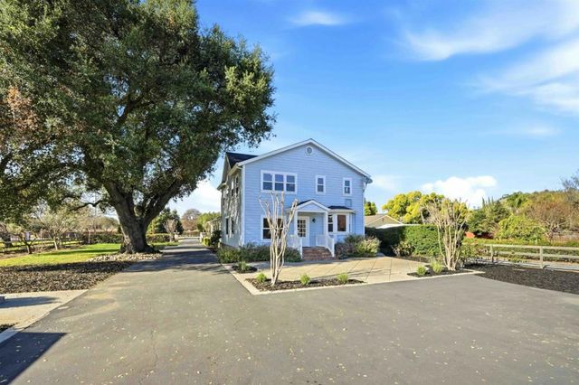 1680 E Main Avenue, Morgan Hill, CA 95037