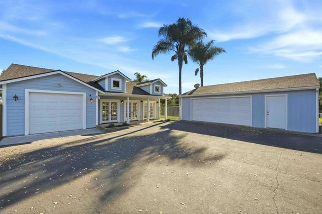 1680 E Main Avenue, Morgan Hill, CA 95037