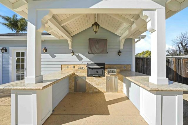 1680 E Main Avenue, Morgan Hill, CA 95037