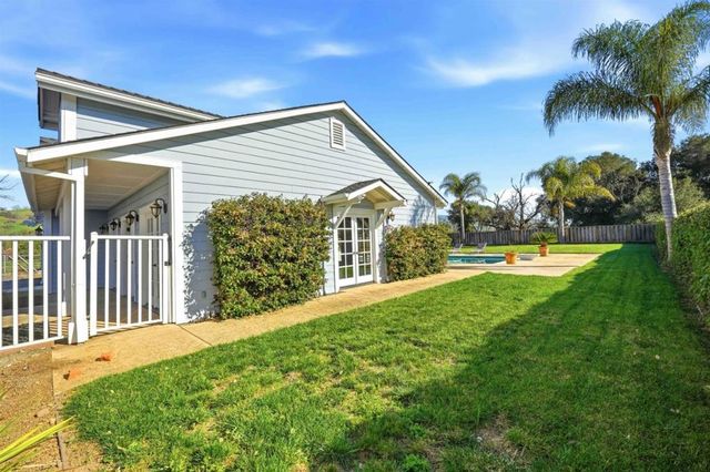 1680 E Main Avenue, Morgan Hill, CA 95037