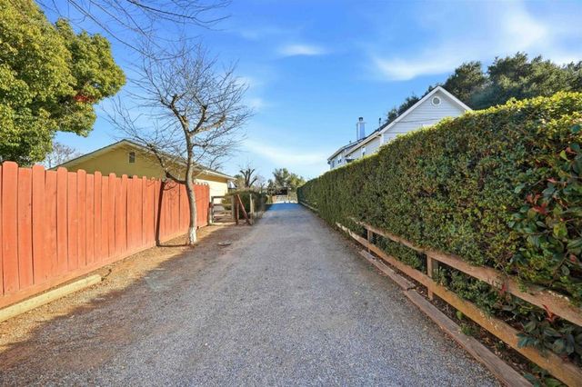 1680 E Main Avenue, Morgan Hill, CA 95037