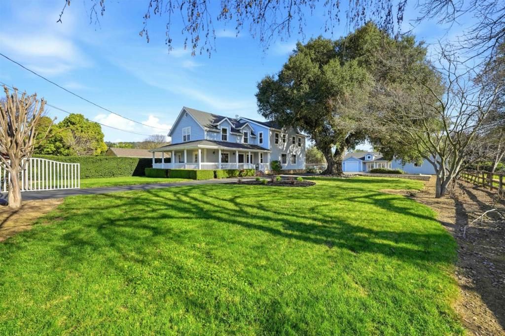 1680 E Main Avenue, Morgan Hill, CA 95037