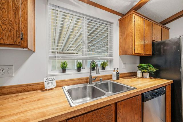 74711 Dillon Road 421, Desert Hot Springs, CA 92241