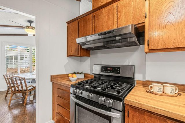 74711 Dillon Road 421, Desert Hot Springs, CA 92241