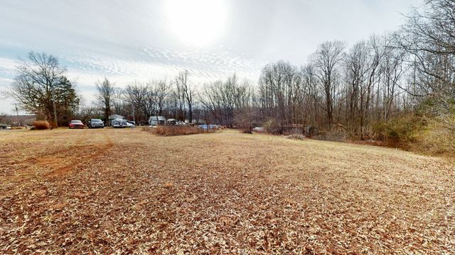 745 Halltown Rd, Portland, TN 37148