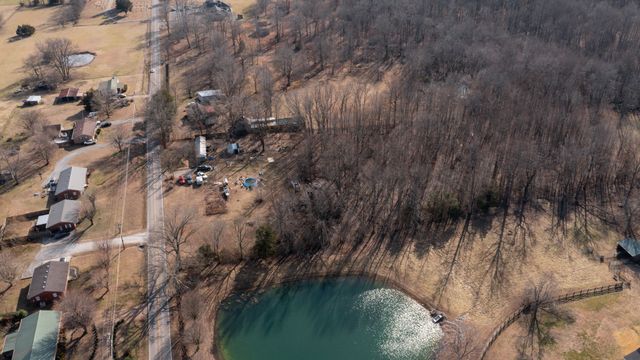 745 Halltown Rd, Portland, TN 37148