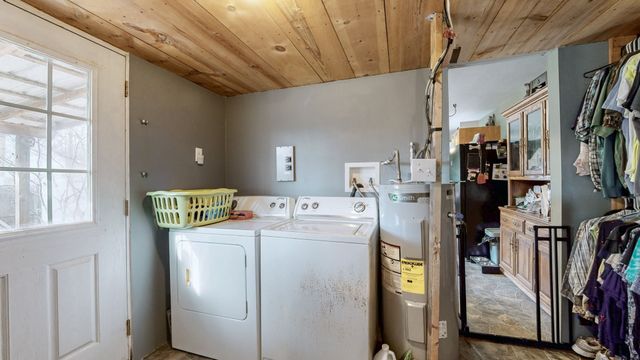 745 Halltown Rd, Portland, TN 37148