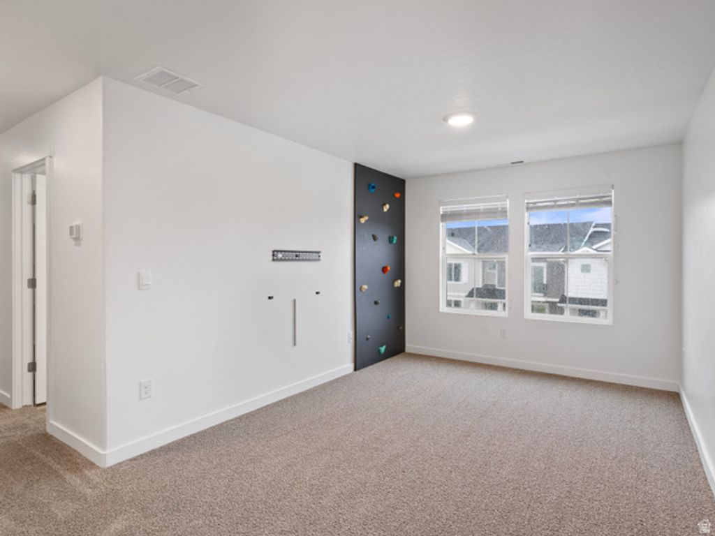Image 29 of property listing at 3935 W ROCK ISLAND AVE, Lehi, UT 84043