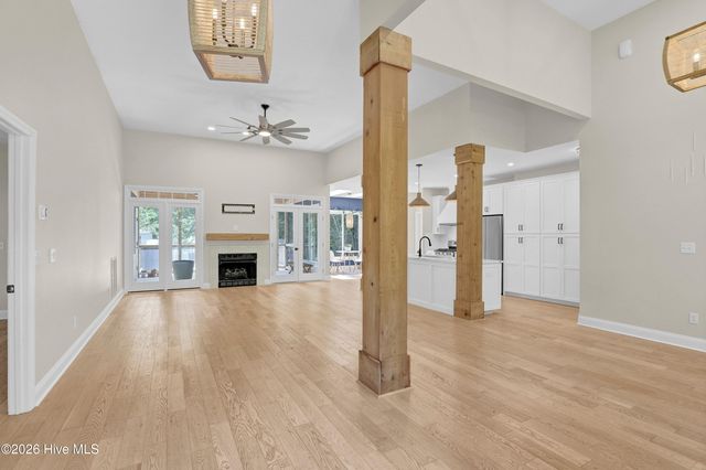 427 Lakeview Drive, Hampstead, NC 28443