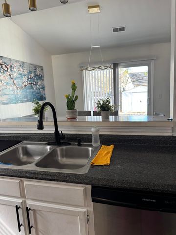 253 Two Hitch Road, Goose Creek, SC 29445