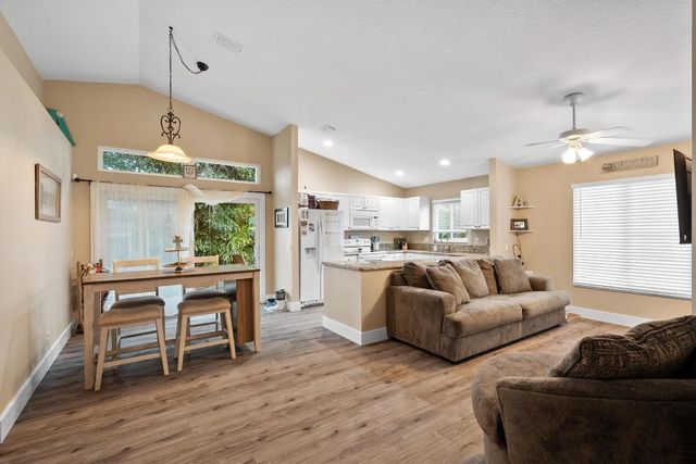 8897 SW Fishermans Wharf Drive, Stuart, FL 34997