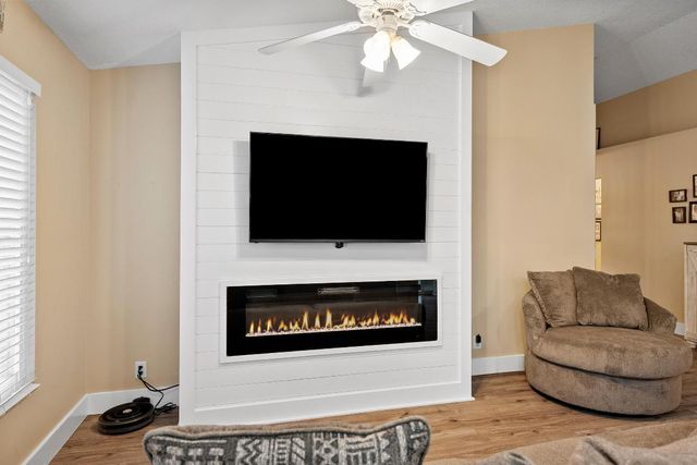 8897 SW Fishermans Wharf Drive, Stuart, FL 34997