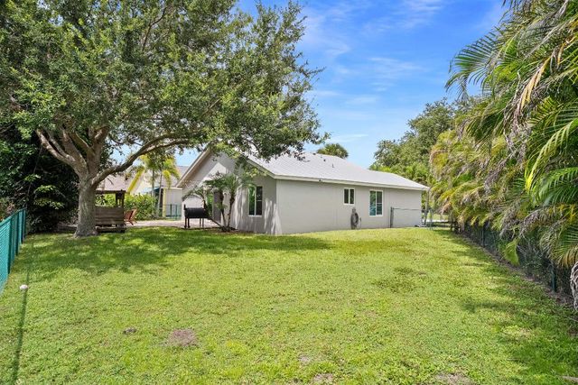 8897 SW Fishermans Wharf Drive, Stuart, FL 34997