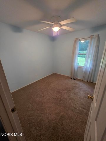5435 Clover Lane, Toledo, OH 43623