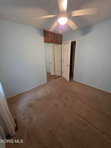 5435 Clover Lane, Toledo, OH 43623