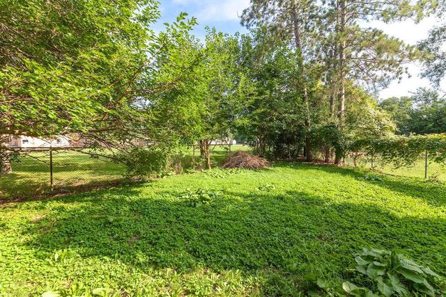 229 S Concord ROAD, Oconomowoc, WI 53066