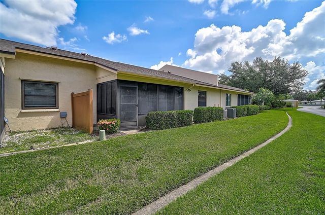 3189 GLEN ELYN BOULEVARD 3, Sarasota, FL 34237
