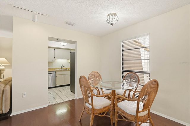 3189 GLEN ELYN BOULEVARD 3, Sarasota, FL 34237