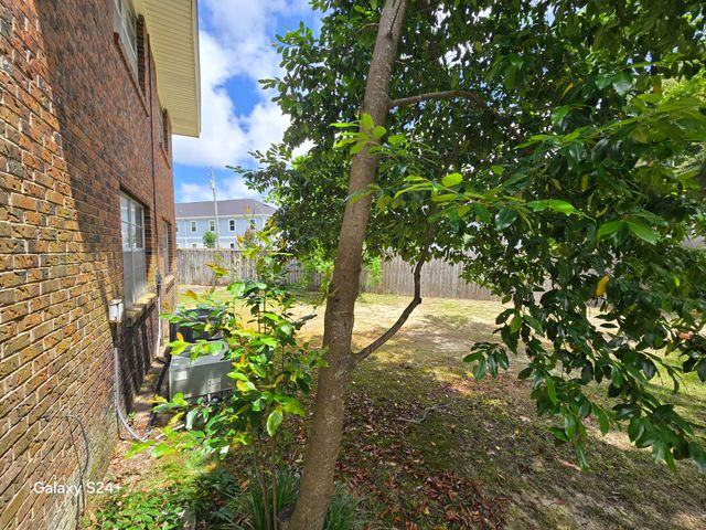 609 COLONIAL Drive, UNIT 2, Fort Walton Beach, FL 32547