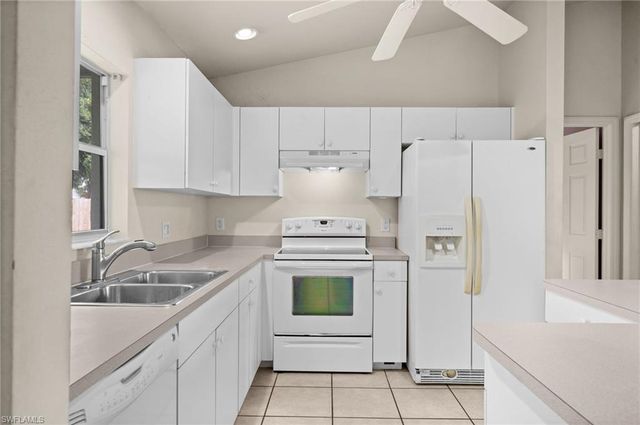 1417 NE 3rd TER, Cape Coral, FL 33909
