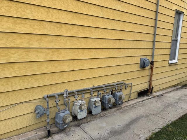 2949 55 Logan Avenue, San Diego, CA 92113