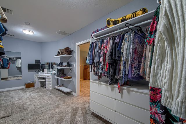 329 MEADOWBROOK DR, Hollywood Park, TX 78232