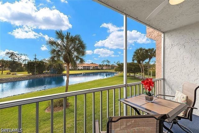 200 Forest Lakes BLVD 204, Naples, FL 34105