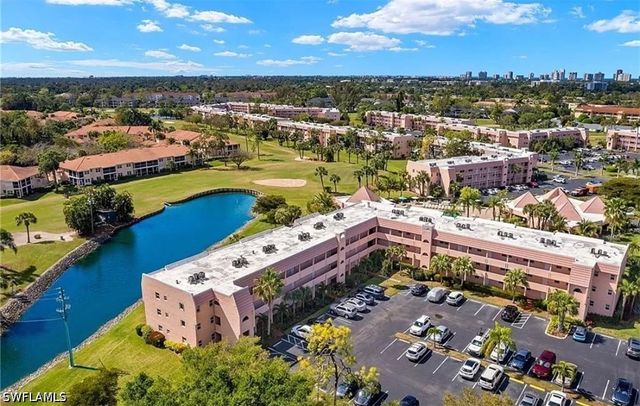 200 Forest Lakes BLVD 204, Naples, FL 34105