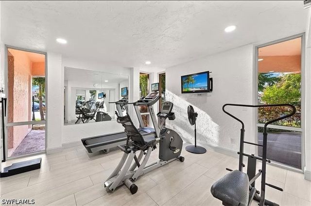 200 Forest Lakes BLVD 204, Naples, FL 34105