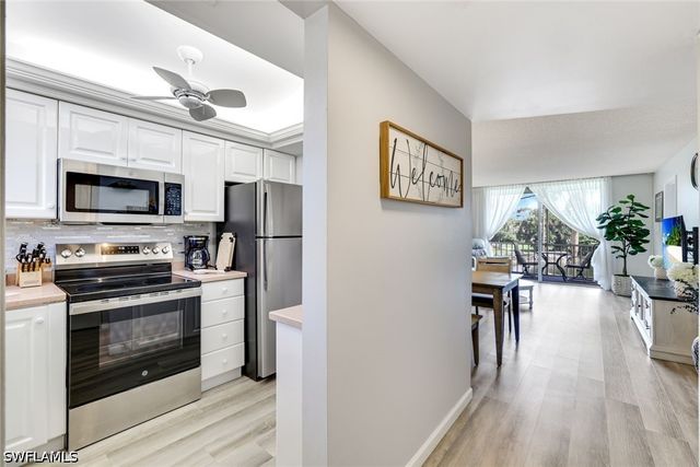 200 Forest Lakes BLVD 204, Naples, FL 34105